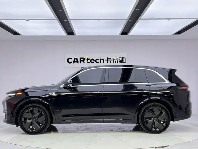 Li Auto L7 — Фото автомобиля 2