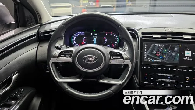 Hyundai Tucson Tucson (NX4) Дизель 2.0 2WD — Фото автомобиля 13
