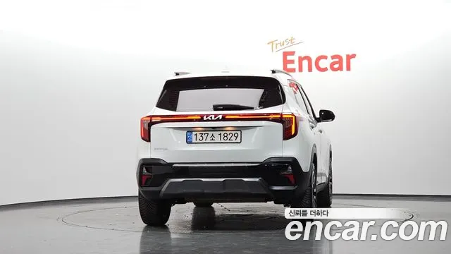 Kia Seltos New — Фото автомобиля 4