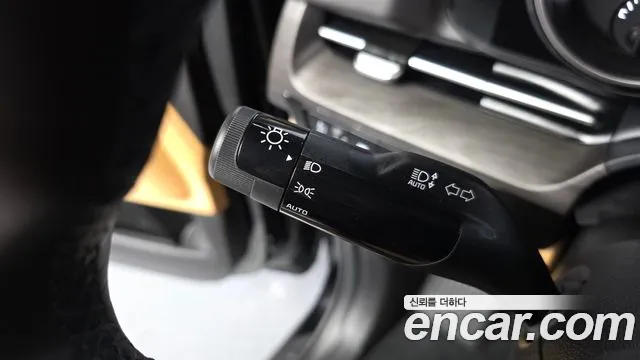 Kia Canival Carnival 4 поколение Дизель 9 мест Prestige — Фото автомобиля 18