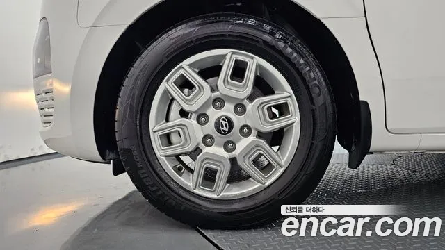 Hyundai Staria — Фото автомобиля 5