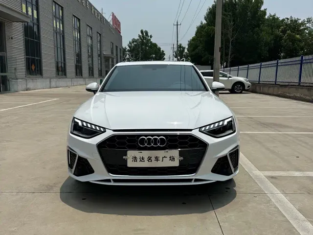 Audi A4L — Фото автомобиля 2