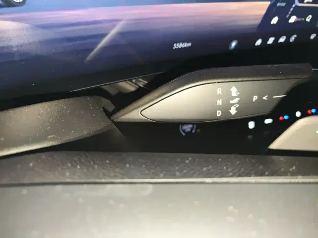 Buick Envision Plus — Фото автомобиля 15