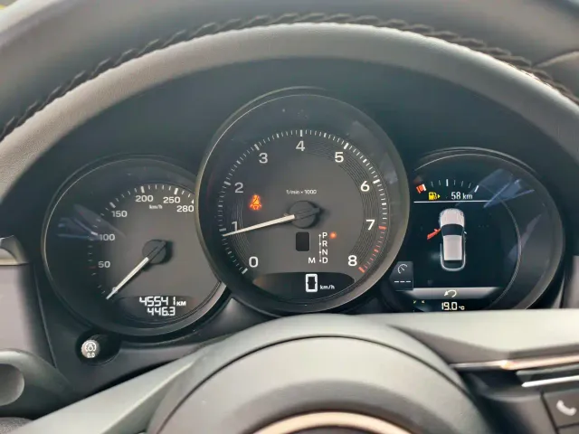 Porsche Macan — Фото автомобиля 14