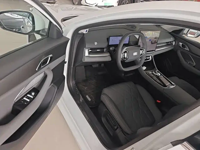 Geely Galaxy A7 — Фото автомобиля 15