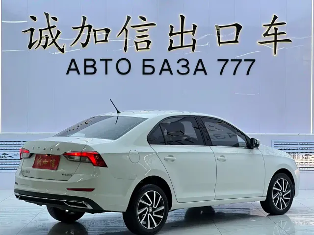 Skoda Rapid — Фото автомобиля 4