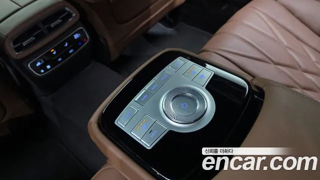 Genesis G80 Бензин 3.5 турбо AWD — Фото автомобиля 16