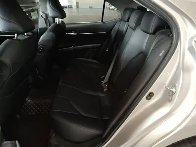 Toyota Camry — Фото автомобиля 16