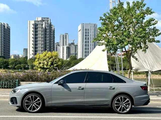 Audi A4L — Фото автомобиля 8