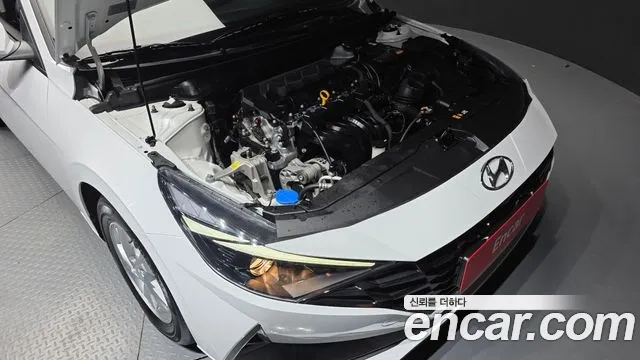 Hyundai Avante — Фото автомобиля 6