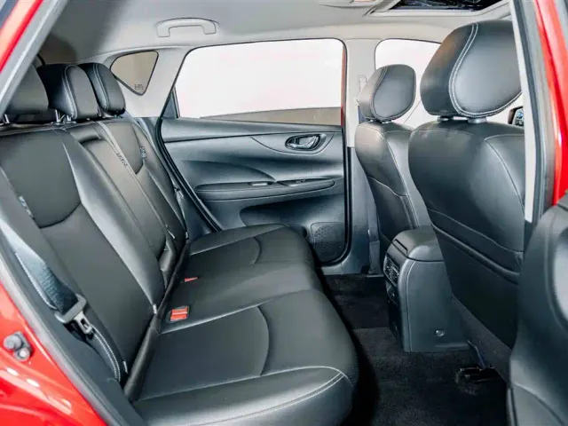 Nissan Tiida — Фото автомобиля 20