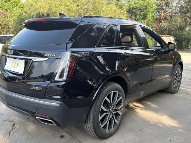 Cadillac XT5 — Фото автомобиля 12