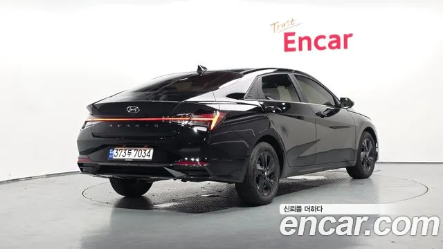 Hyundai AVANTE Avante (CN7) — Фото автомобиля 2