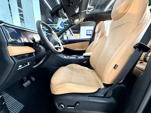 Geely Galaxy L7 — Фото автомобиля 9