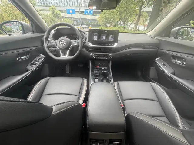 Nissan Sylphy — Фото автомобиля 6