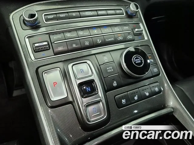 Hyundai Santafe Новый Santa Fe Бензин 2.5T 2WD — Фото автомобиля 9
