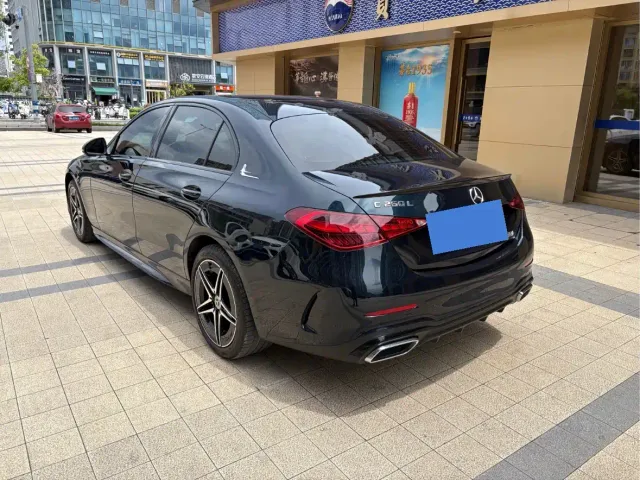 Mercedes-Benz C-Class — Фото автомобиля 4