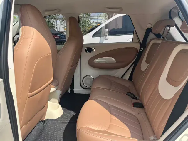 Wuling Bingo — Фото автомобиля 6