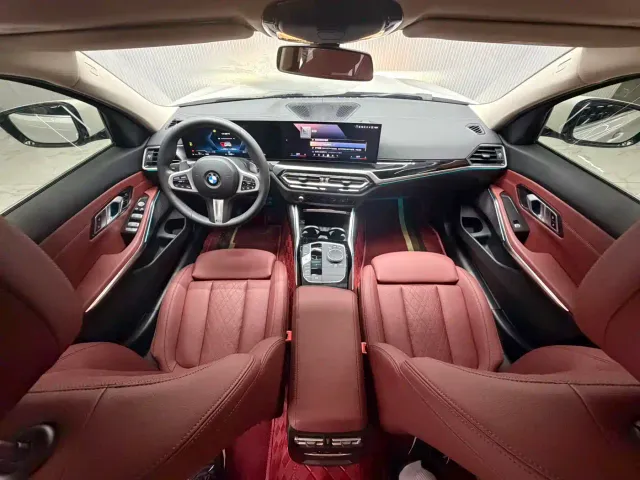 BMW 3 Series — Фото автомобиля 13