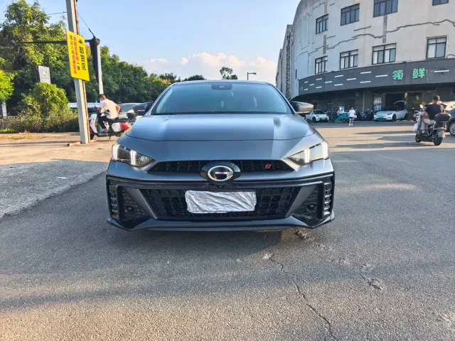 Фотография автомобиля — GAC Trumpchi Emkoo