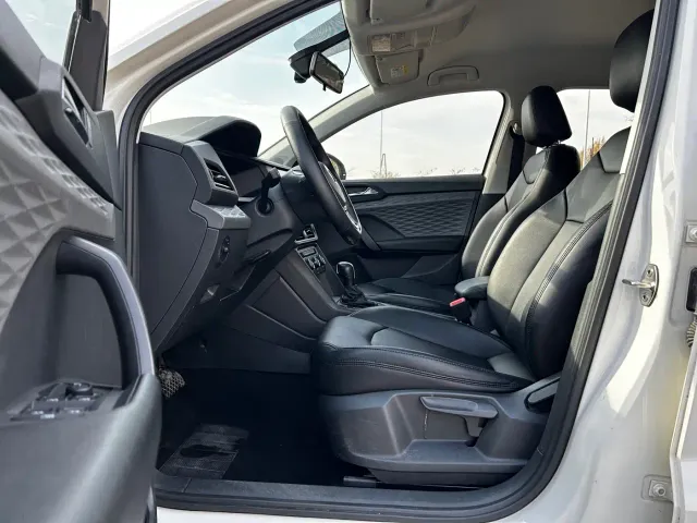 Volkswagen Tharu — Фото автомобиля 8