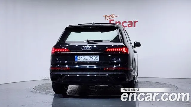 Audi Q7 55 TFSI quattro Premium — Фото автомобиля 4