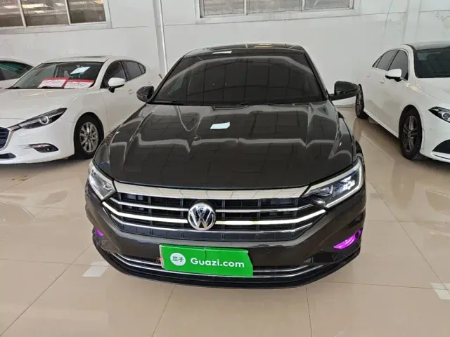 Volkswagen Sagitar — Фото автомобиля 2