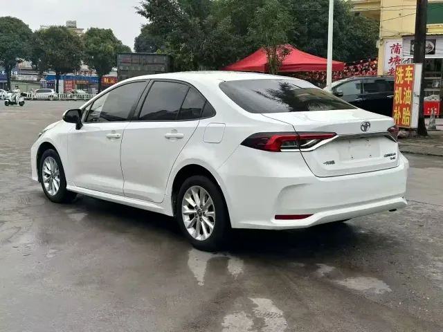 Toyota Corolla — Фото автомобиля 4