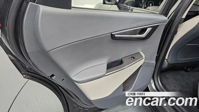 Kia EV6 — Фото автомобиля 14