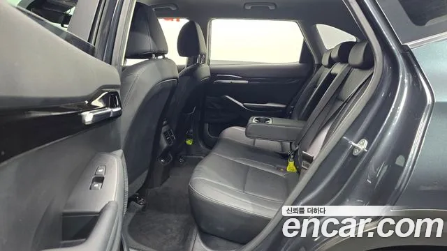 Kia Seltos Seltos Бензин 1.6 турбо 2WD — Фото автомобиля 12