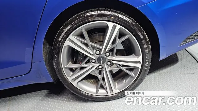 Genesis G70 — Фото автомобиля 19