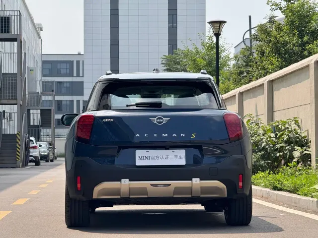 MINI Electric MINI ACEMAN — Фото автомобиля 21
