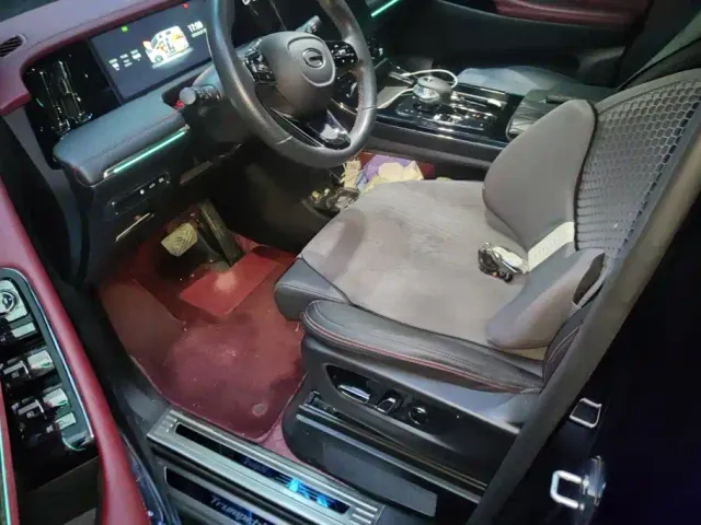 GAC Trumpchi M8 — Фото автомобиля 9