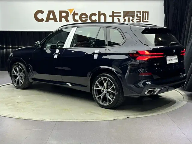 BMW X5 — Фото автомобиля 7