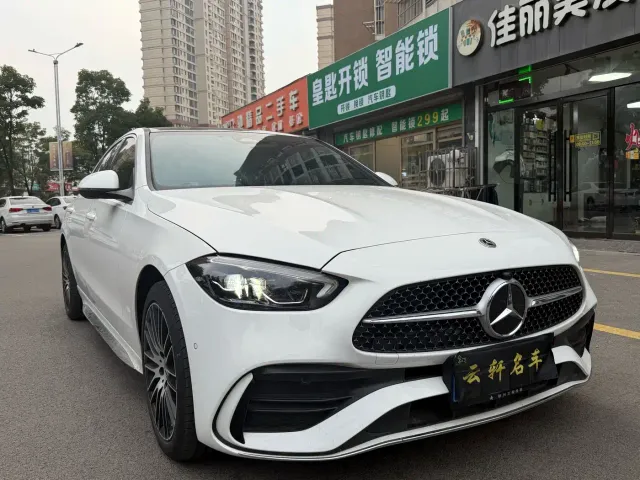 Mercedes-Benz C-Class — Фото автомобиля 3