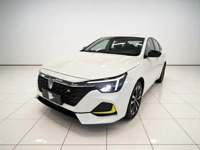 Фотография автомобиля — Roewe i6 MAX