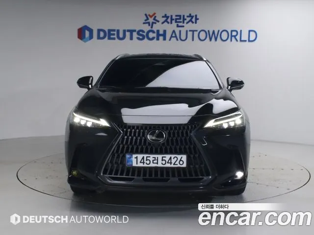 Lexus NX 2nd Gen — Фото автомобиля 3