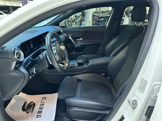 Mercedes-Benz A-Class — Фото автомобиля 4