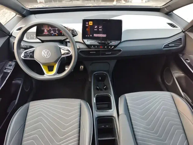 Volkswagen ID.3 — Фото автомобиля 9