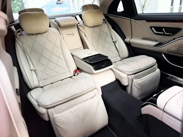 Mercedes-Benz Maybach S-Class — Фото автомобиля 11