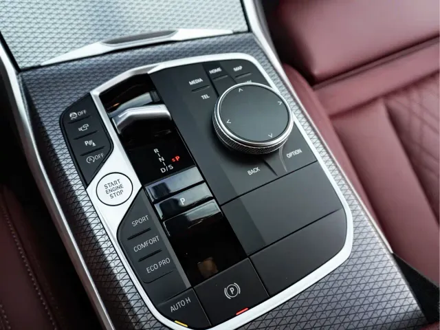 BMW 3 Series — Фото автомобиля 16