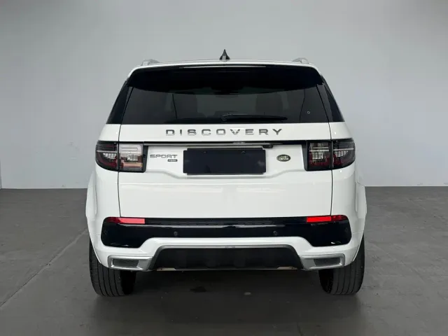 Land Rover Discovery Sport — Фото автомобиля 5