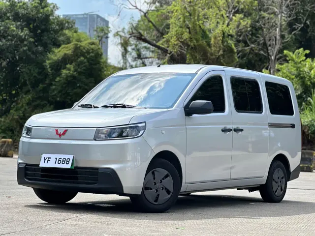 Фотография автомобиля — Wuling Rongguang EV