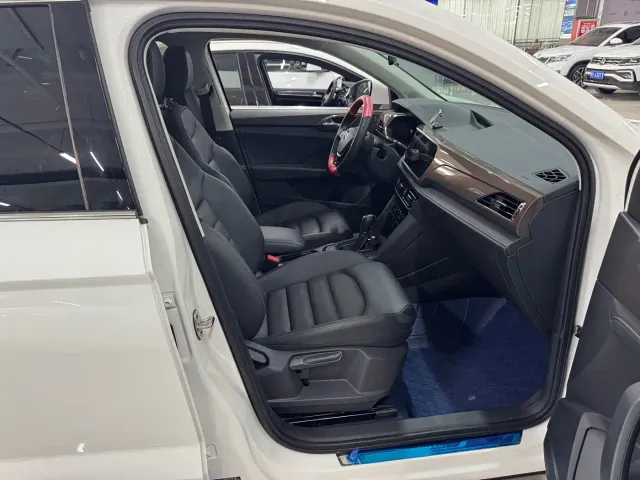 Volkswagen Tharu — Фото автомобиля 13
