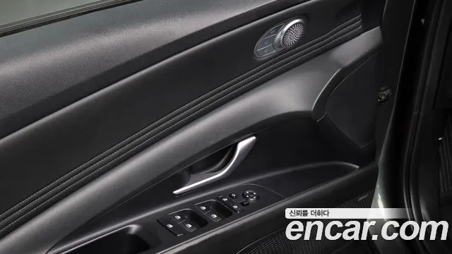 Hyundai Avante CN7 — Фото автомобиля 16