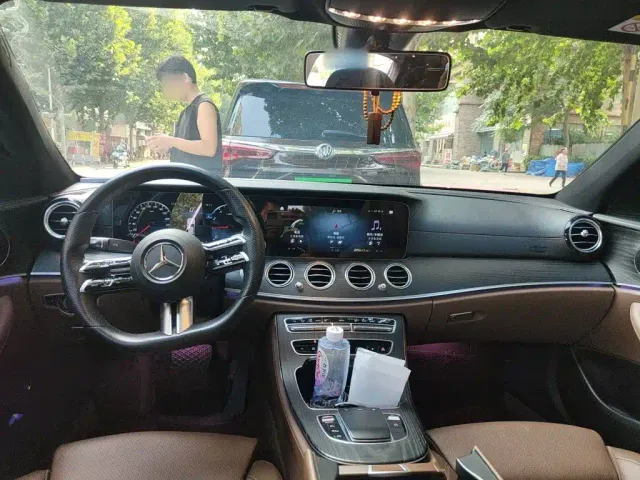 Mercedes-Benz Mercedes-Benz E-Class 2021 Facelift E 260 L Sport — Фото автомобиля 5