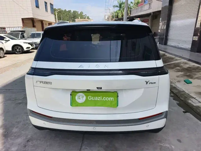 GAC Aion Y — Фото автомобиля 5