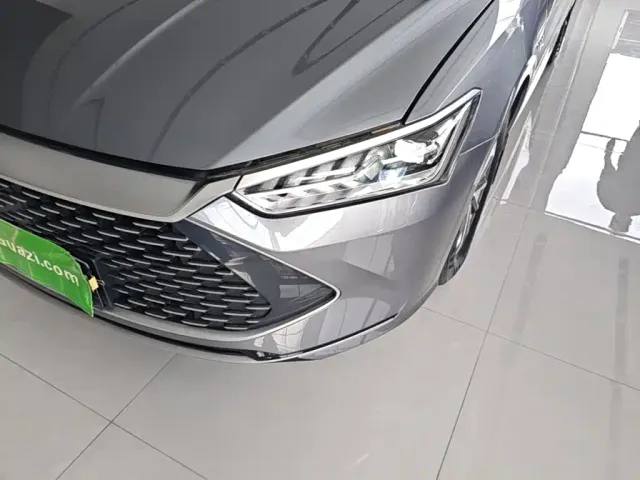 BYD Qin PLUS — Фото автомобиля 23