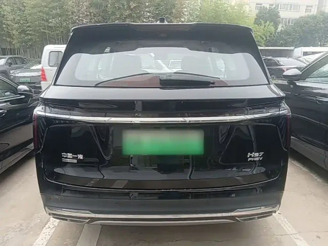 Hongqi HS7 PHEV — Фото автомобиля 5