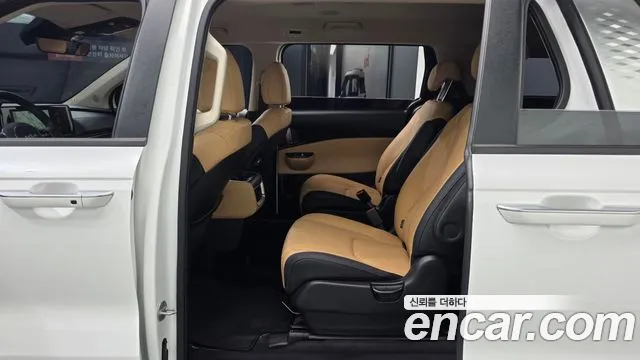 Kia Canival Carnival 4 поколение Дизель 9 мест Prestige — Фото автомобиля 10